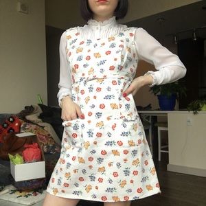 Vintage babydoll empire waist floral dress pockets